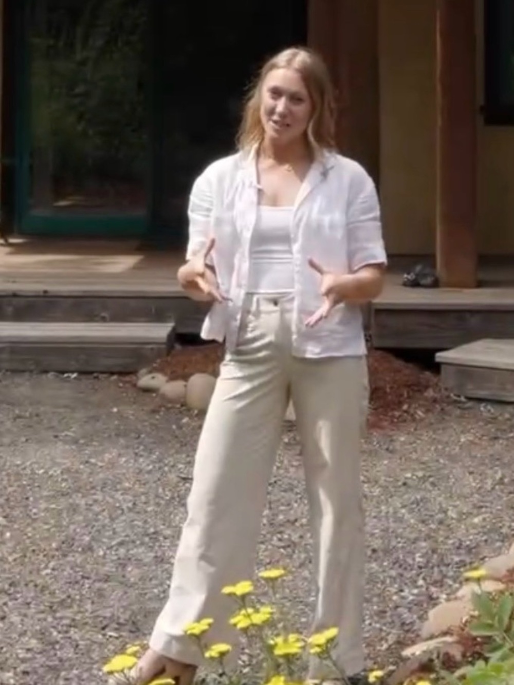 lululemon athletica Wide-Leg Cream/Tan High-Rise Pants